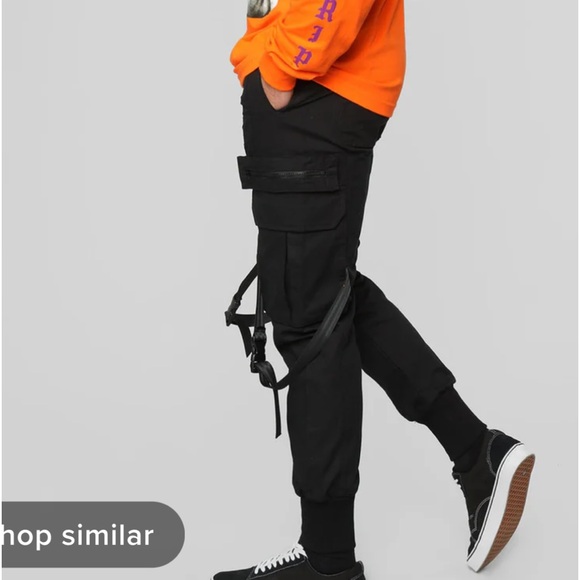 Fashion nova men’s cargo pants - Picture 3 of 3